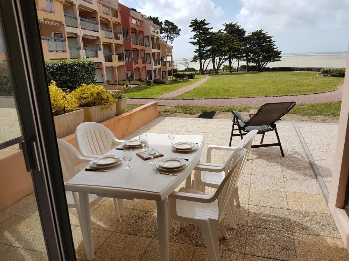 Appartement En Rdc Avec Terrasse Face A La Mer Pornic Kültér fotó